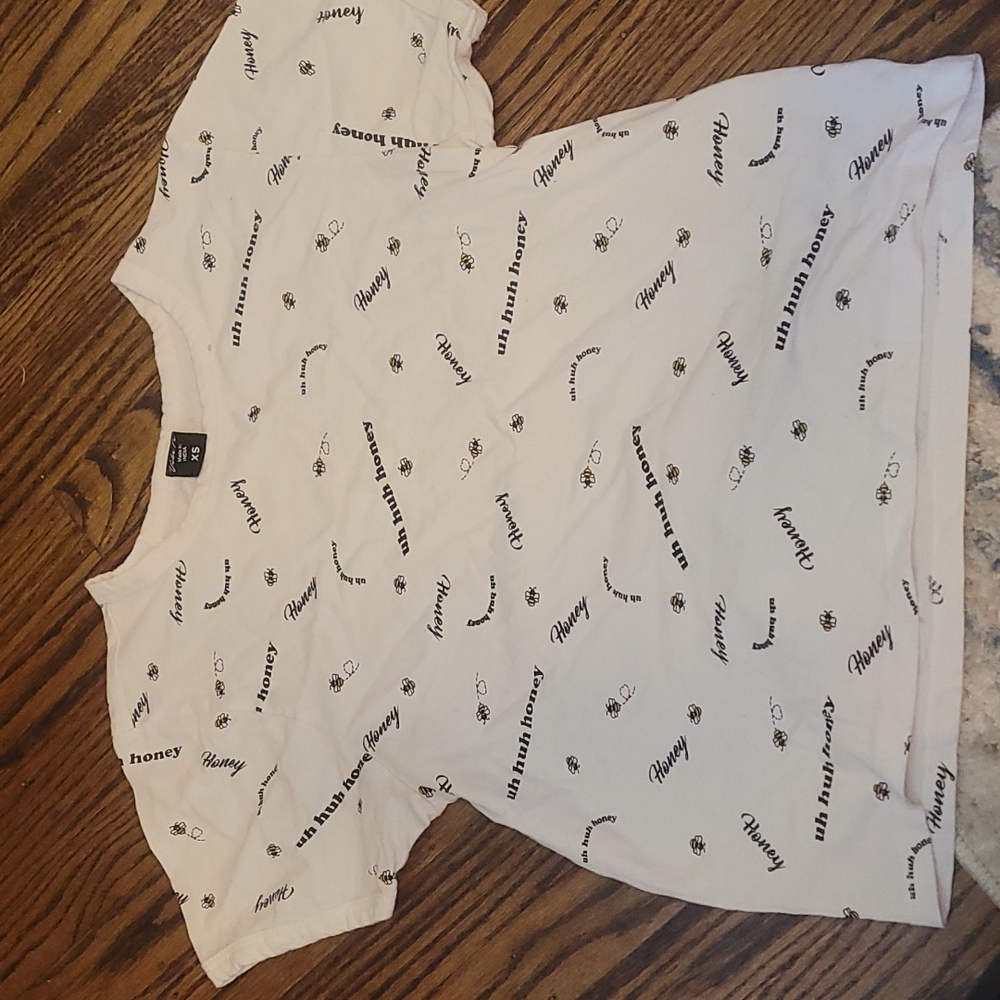 Bee tee